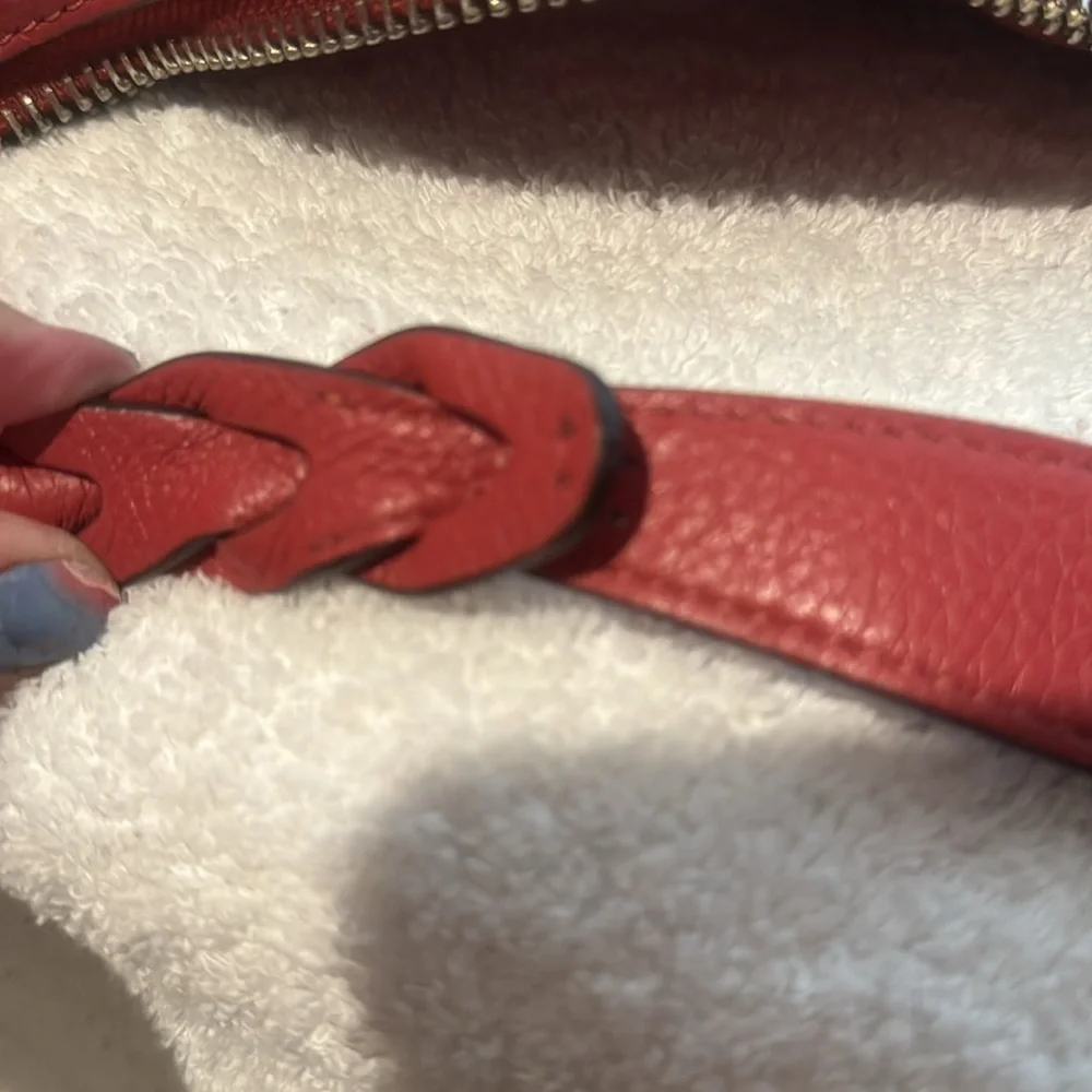 Coach Shoulder or Cross-body Bag - Picture 6 of 8